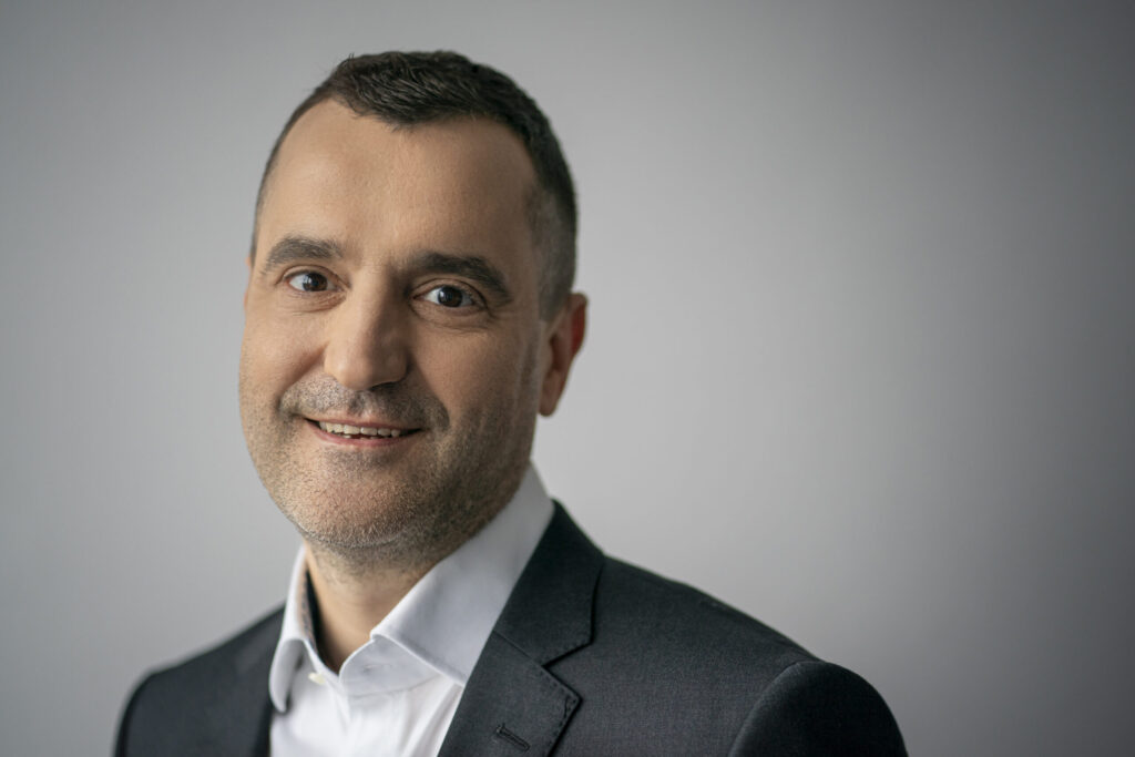prof.Piotr Garstecki